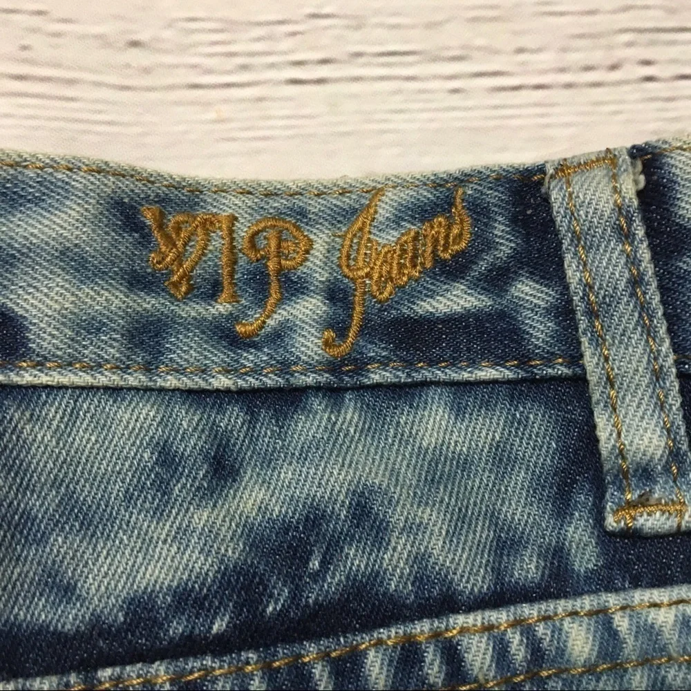 NWT VIP Jeans hi rise distressed acid wash denim shorts.